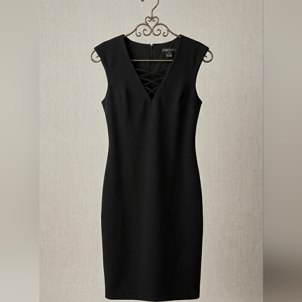 Suzy Shier Black Neck Bodycon Sheath Dress Size M